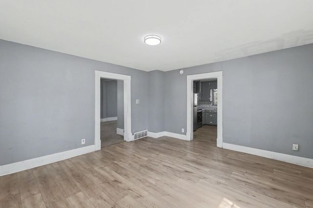 1002 S Lulu St., Wichita, KS 67211