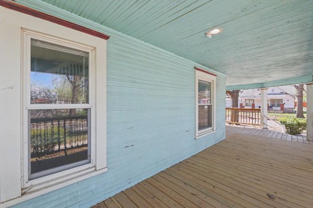 1002 S Lulu St., Wichita, KS 67211