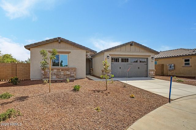 17119 W LAS PALMARITAS Drive, Waddell, AZ 85355