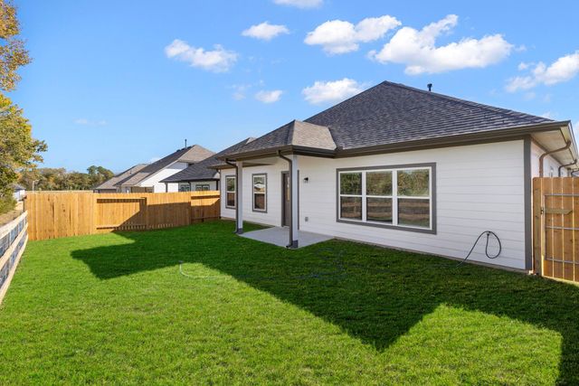 11832 Whirlaway Drive, Willis, TX 77318