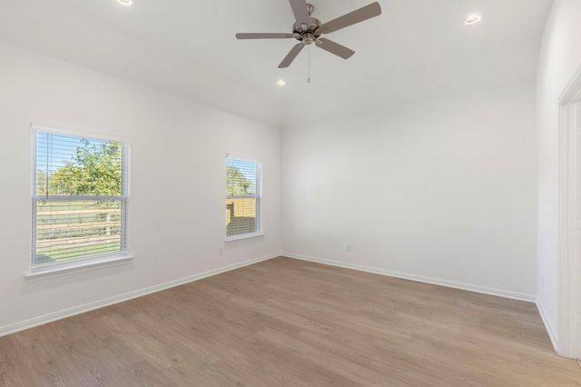 11832 Whirlaway Drive, Willis, TX 77318