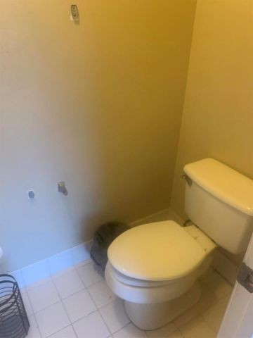 433 Gazetta Way, West Palm Beach, FL 33413