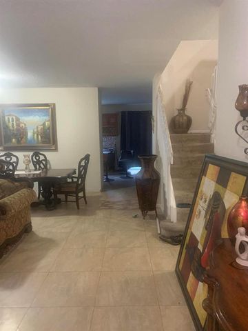 433 Gazetta Way, West Palm Beach, FL 33413