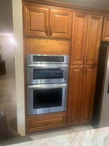 433 Gazetta Way, West Palm Beach, FL 33413