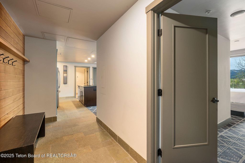 3335 W VILLLAGE Drive, 201/203, Teton Village, WY 83025 photo 27