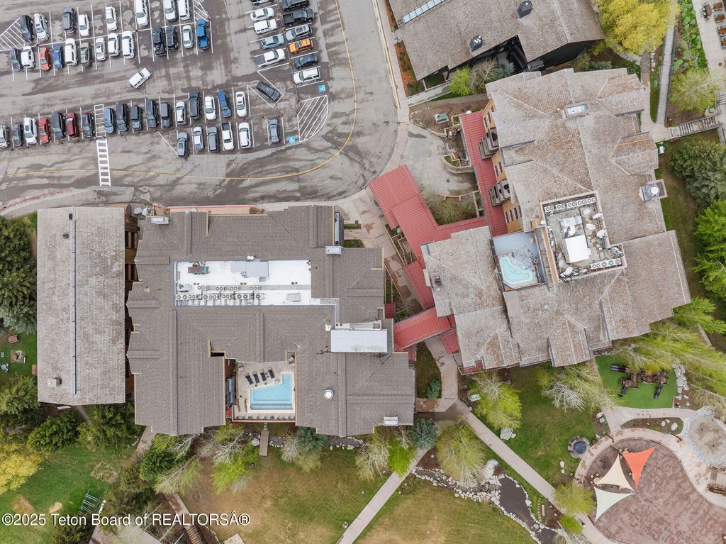 3335 W VILLLAGE Drive, 201/203, Teton Village, WY 83025 photo 35