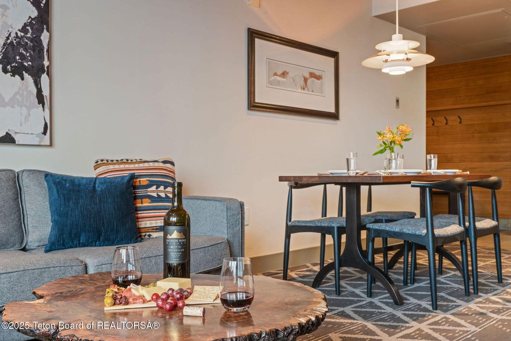 3335 W VILLLAGE Drive, 201/203, Teton Village, WY 83025 photo 7