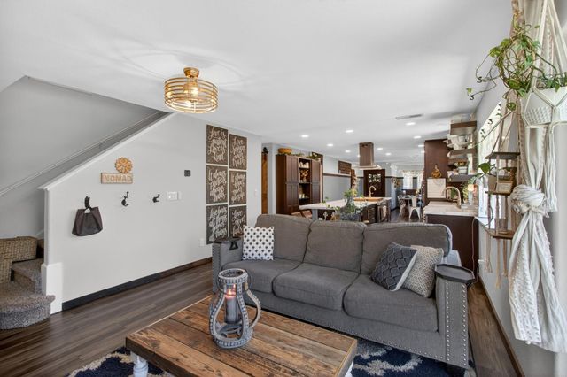 213 K St, Lincoln, CA 95648