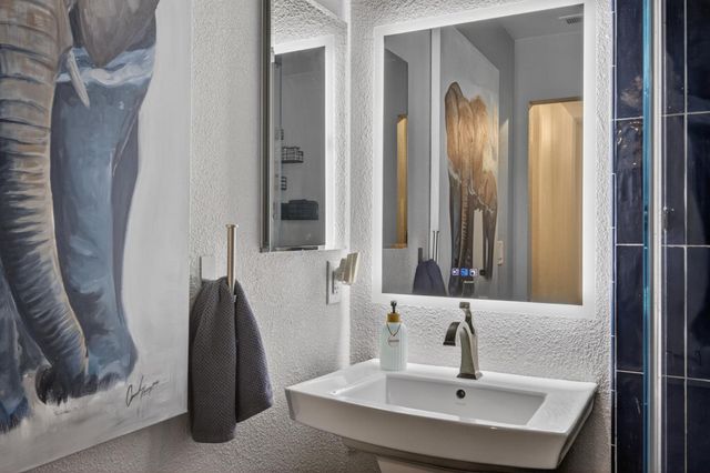 213 K St, Lincoln, CA 95648