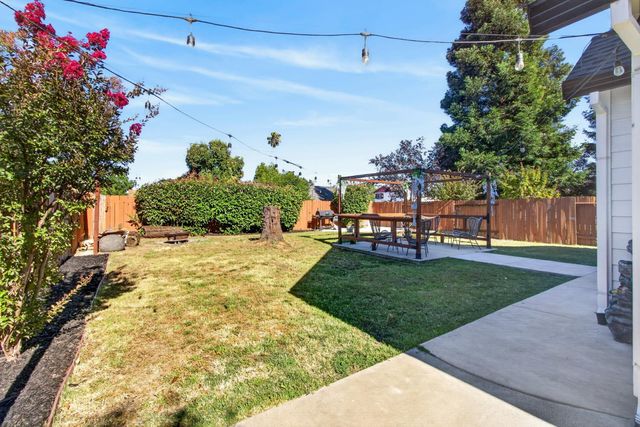 213 K St, Lincoln, CA 95648