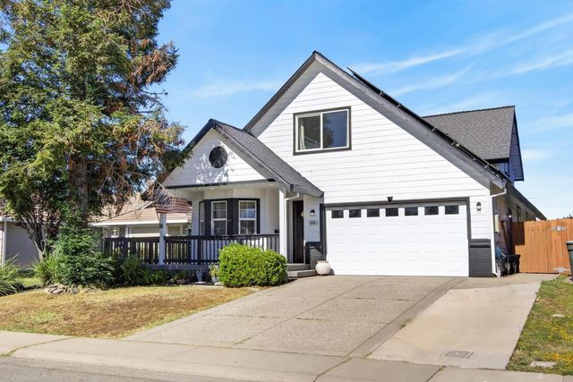 213 K St, Lincoln, CA 95648
