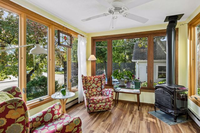899 Fairview Avenue S, Saint Paul, MN 55116