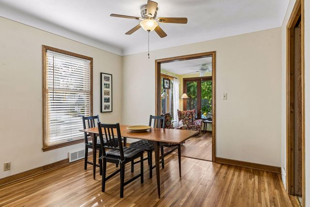 899 Fairview Avenue S, Saint Paul, MN 55116