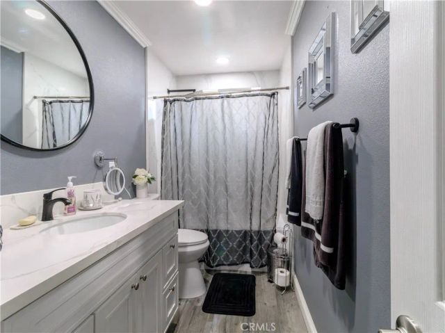 2517 W Merle, Anaheim, CA 92804