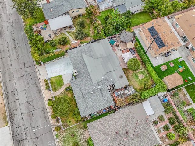 2517 W Merle, Anaheim, CA 92804