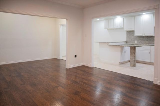 12625 Memorial Drive 4, Houston, TX 77024