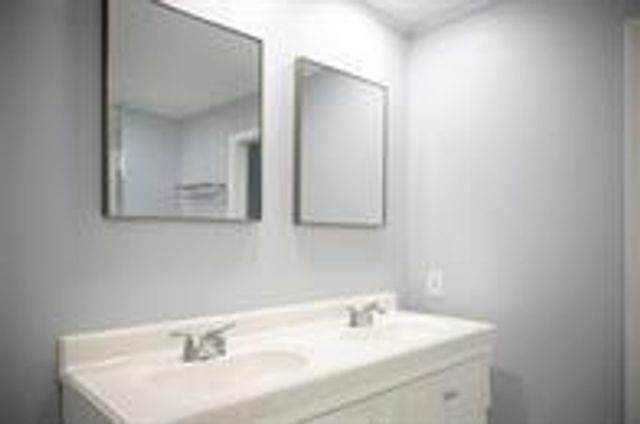 12625 Memorial Drive 4, Houston, TX 77024
