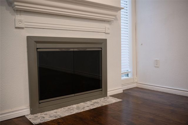 12625 Memorial Drive 4, Houston, TX 77024