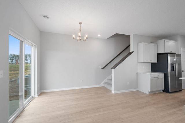 1024 130th Court E, Rosemount, MN 55068