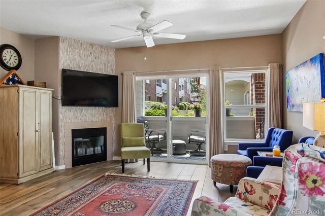 10336 W 55th Place 101, Arvada, CO 80002