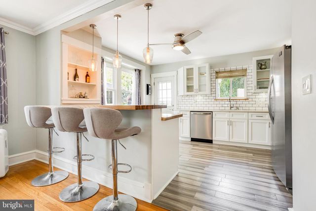 556 FAIRTHORNE AVE, Philadelphia, PA 19128