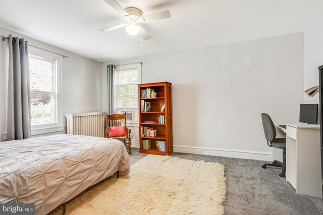 556 FAIRTHORNE AVE, Philadelphia, PA 19128
