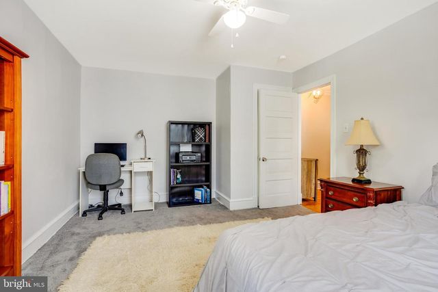 556 FAIRTHORNE AVE, Philadelphia, PA 19128