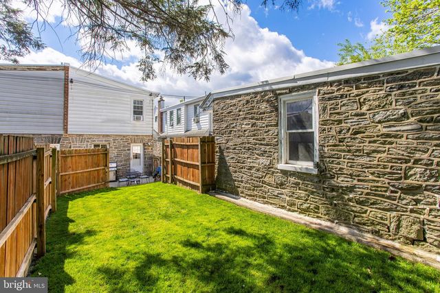 556 FAIRTHORNE AVE, Philadelphia, PA 19128