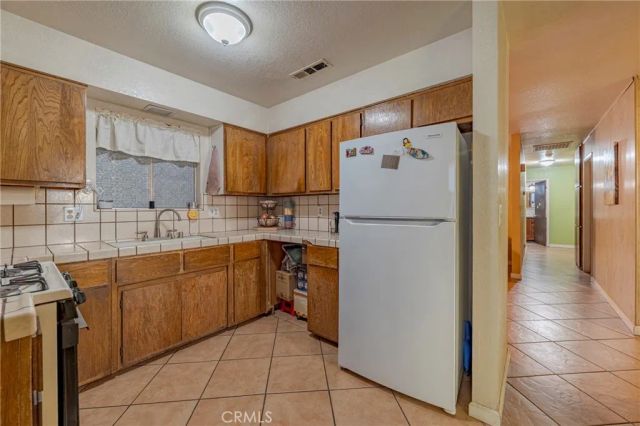 2394 Lance Street, Merced, CA 95348