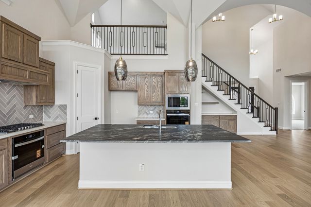 7606 Lanier Lane, Grand Prairie, TX 75054