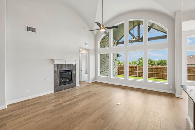 7606 Lanier Lane, Grand Prairie, TX 75054