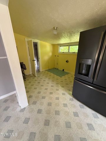 2145 Stadium Drive, Kingsport, TN 37664