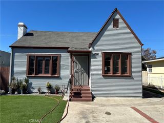 1018 S Halladay, Santa Ana, CA 92701