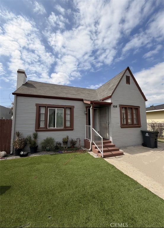 1018 S Halladay, Santa Ana, CA 92701 — photo 2
