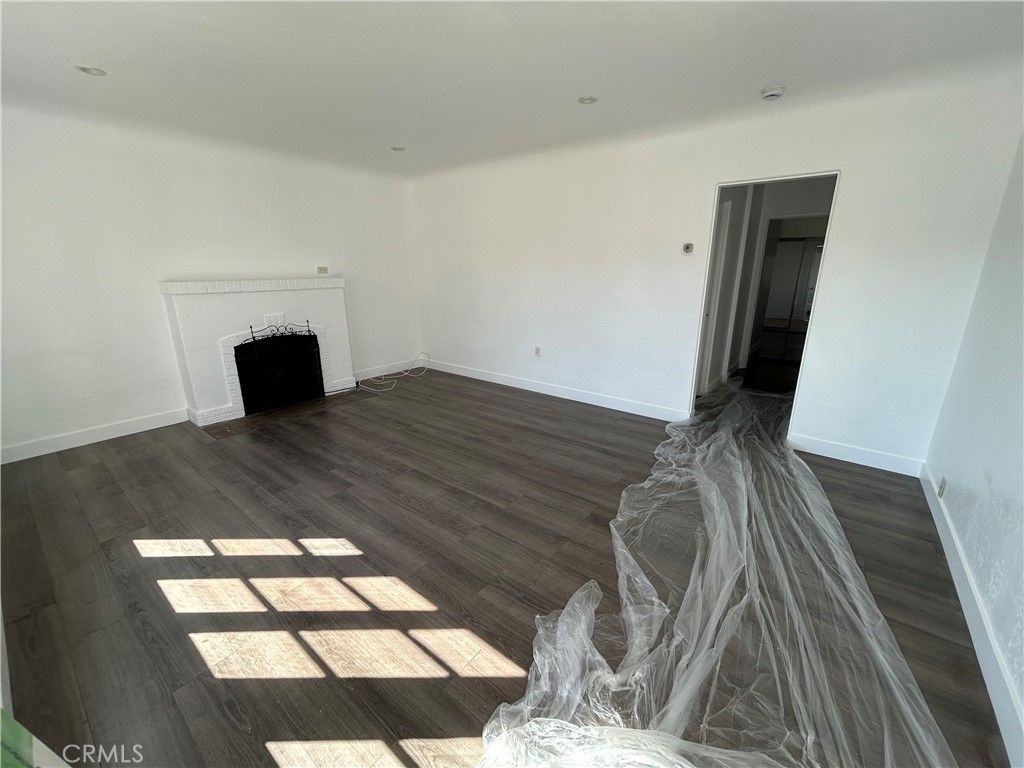1018 S Halladay, Santa Ana, CA 92701 — photo 3