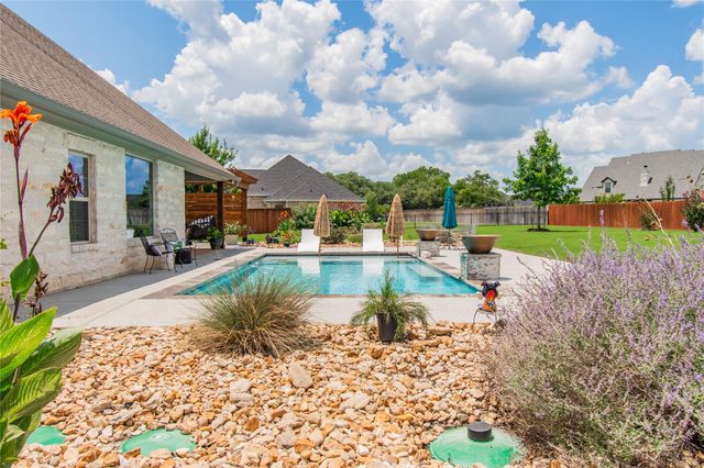 2050 Chalk Mill XING, Salado, TX 76571