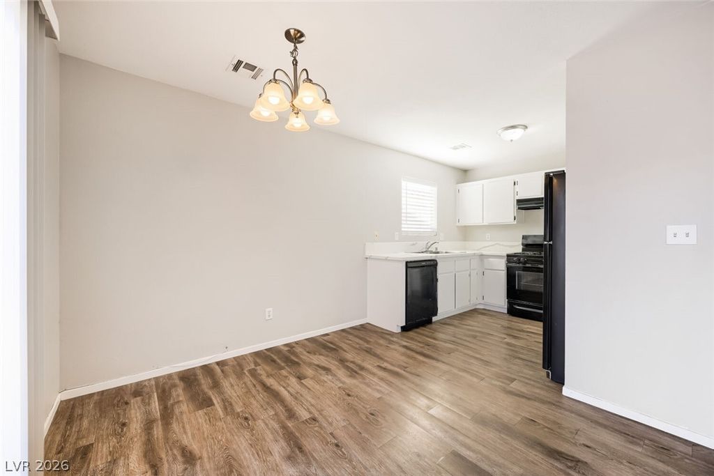 3106 Meadow Flower Avenue, North Las Vegas, NV 89031 — photo 5