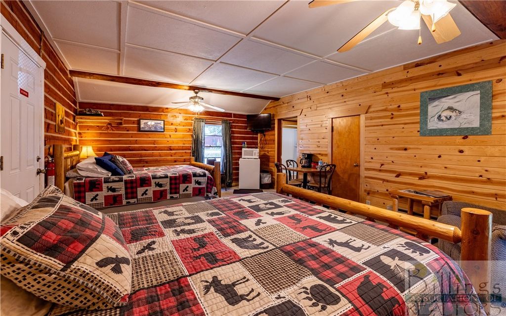 715 US Hwy 212, Cooke City, MT 59020 photo 12