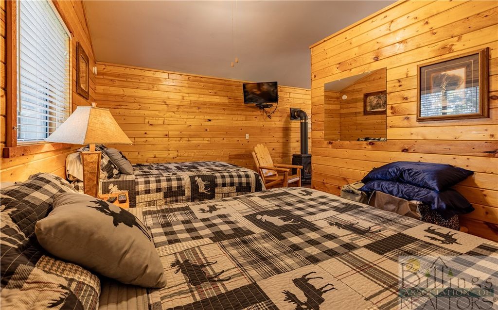 715 US Hwy 212, Cooke City, MT 59020 photo 22