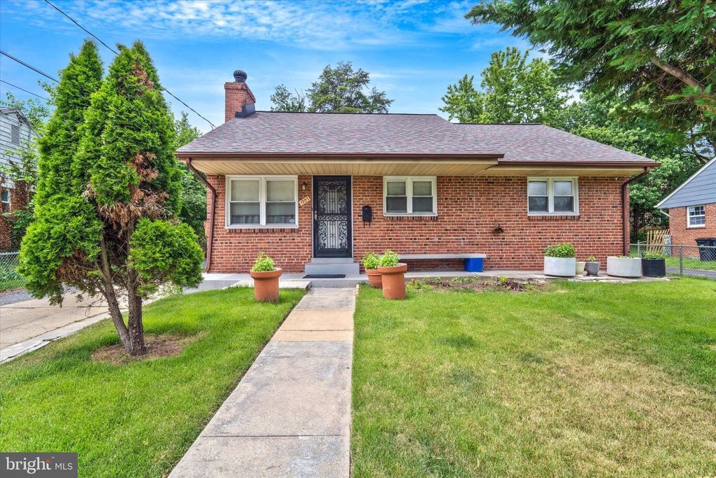 1707 KEOKEE ST, Hyattsville, MD 20783
