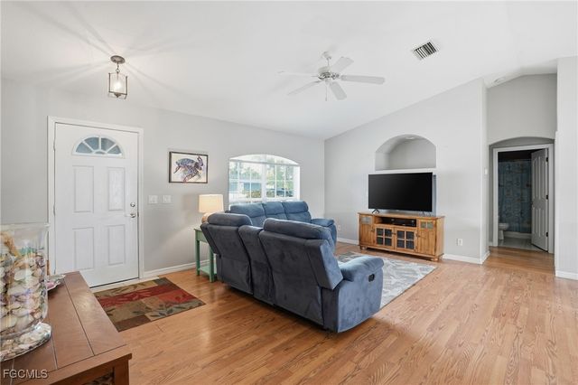 5214 Sister TER, North Port, FL 34286