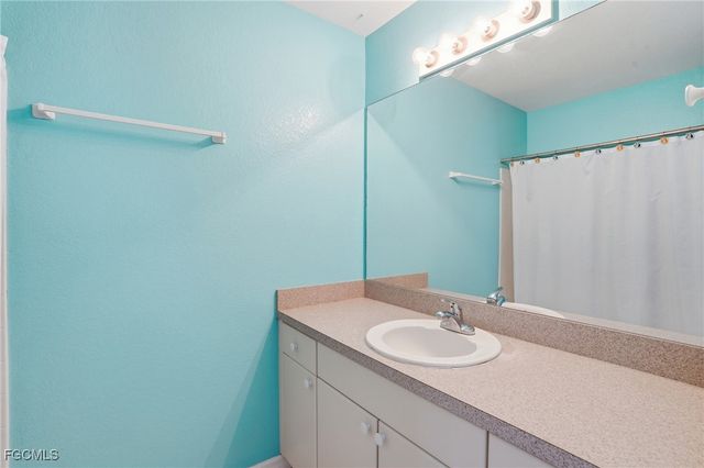 5214 Sister TER, North Port, FL 34286