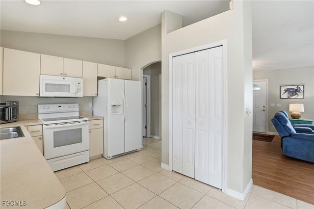 5214 Sister TER, North Port, FL 34286