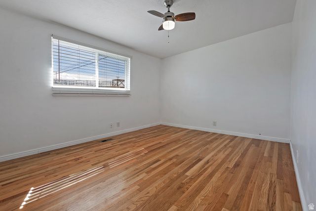 1678 W LELAND DR, West Jordan, UT 84084