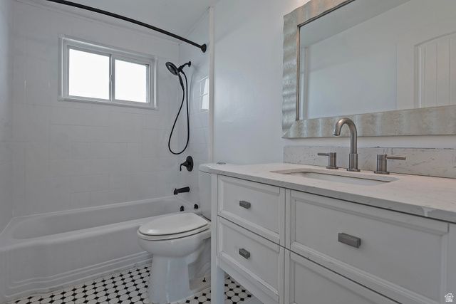 1678 W LELAND DR, West Jordan, UT 84084