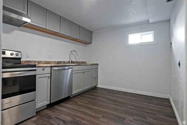 1678 W LELAND DR, West Jordan, UT 84084