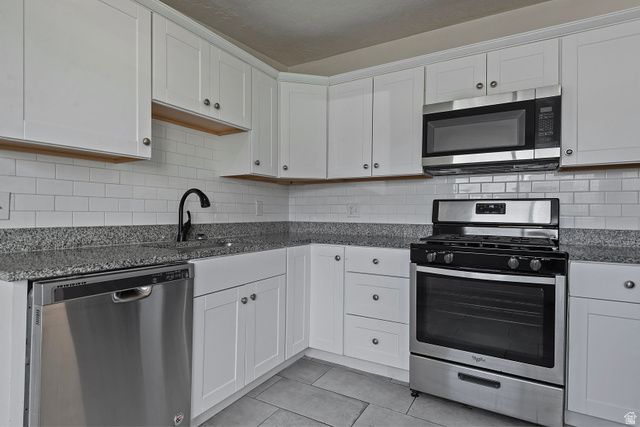 1678 W LELAND DR, West Jordan, UT 84084