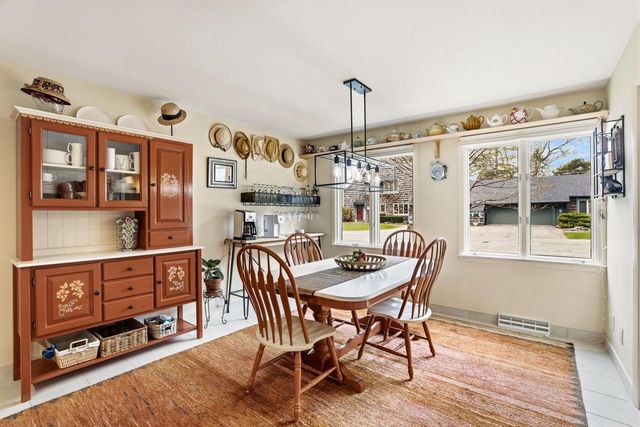 78 Woodfield COURT, Wind Point, WI 53402