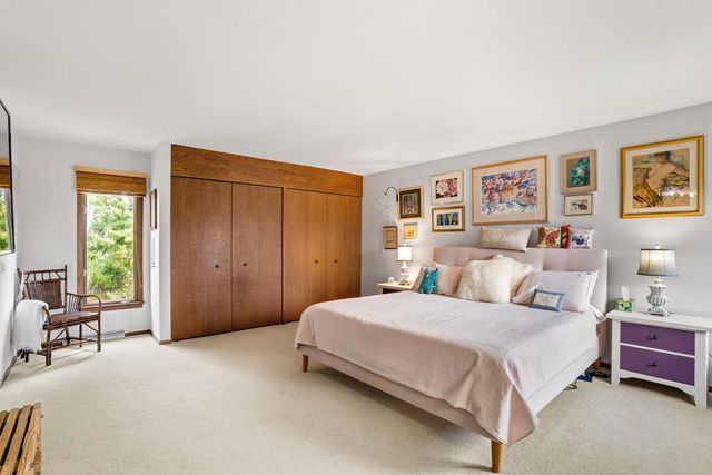 78 Woodfield COURT, Wind Point, WI 53402
