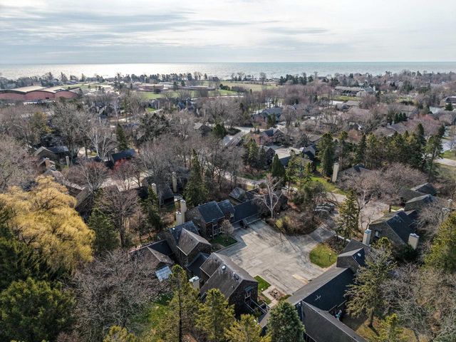 78 Woodfield COURT, Wind Point, WI 53402
